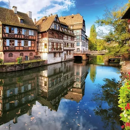 公寓 Escapade Strasbourgeoise Proche De La Gare *